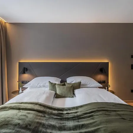Maraias - Luxury & Aparthotel Burgusio