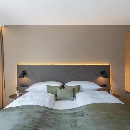 Maraias - Luxury Suites & Apartments Aparthotel Burgusio