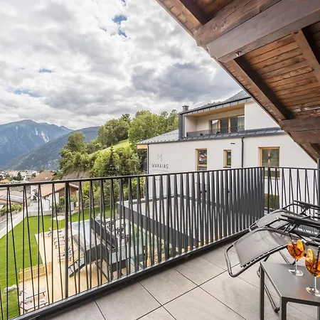 Aparthotel Maraias - Luxury Suites & Apartments 4*