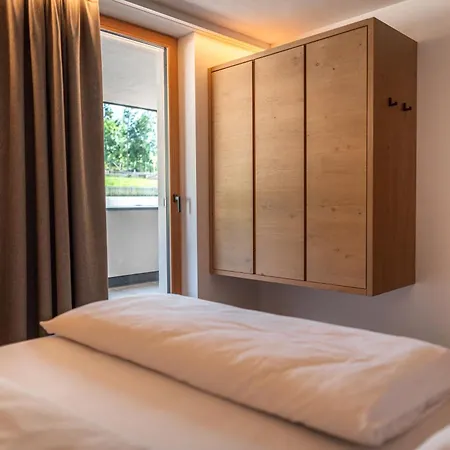 Aparthotel Maraias - Luxury & Burgeis
