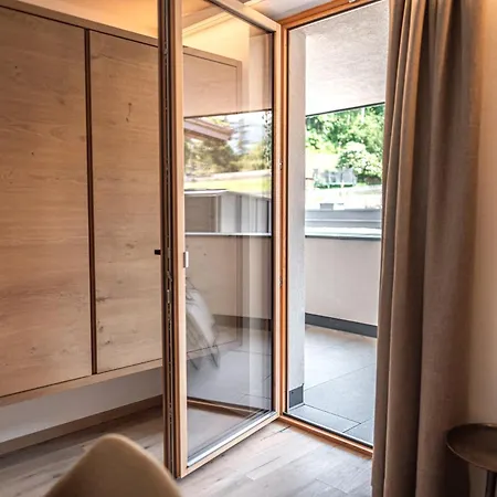 Maraias - Luxury Suites & Apartments Aparthotel