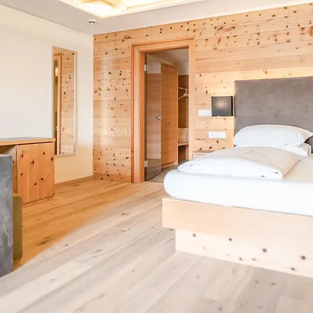 Maraias - Luxury & Aparthotel Burgeis